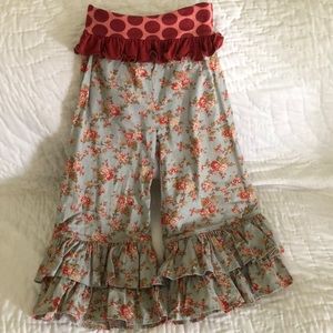 Persnickety ruffled pants size 8
